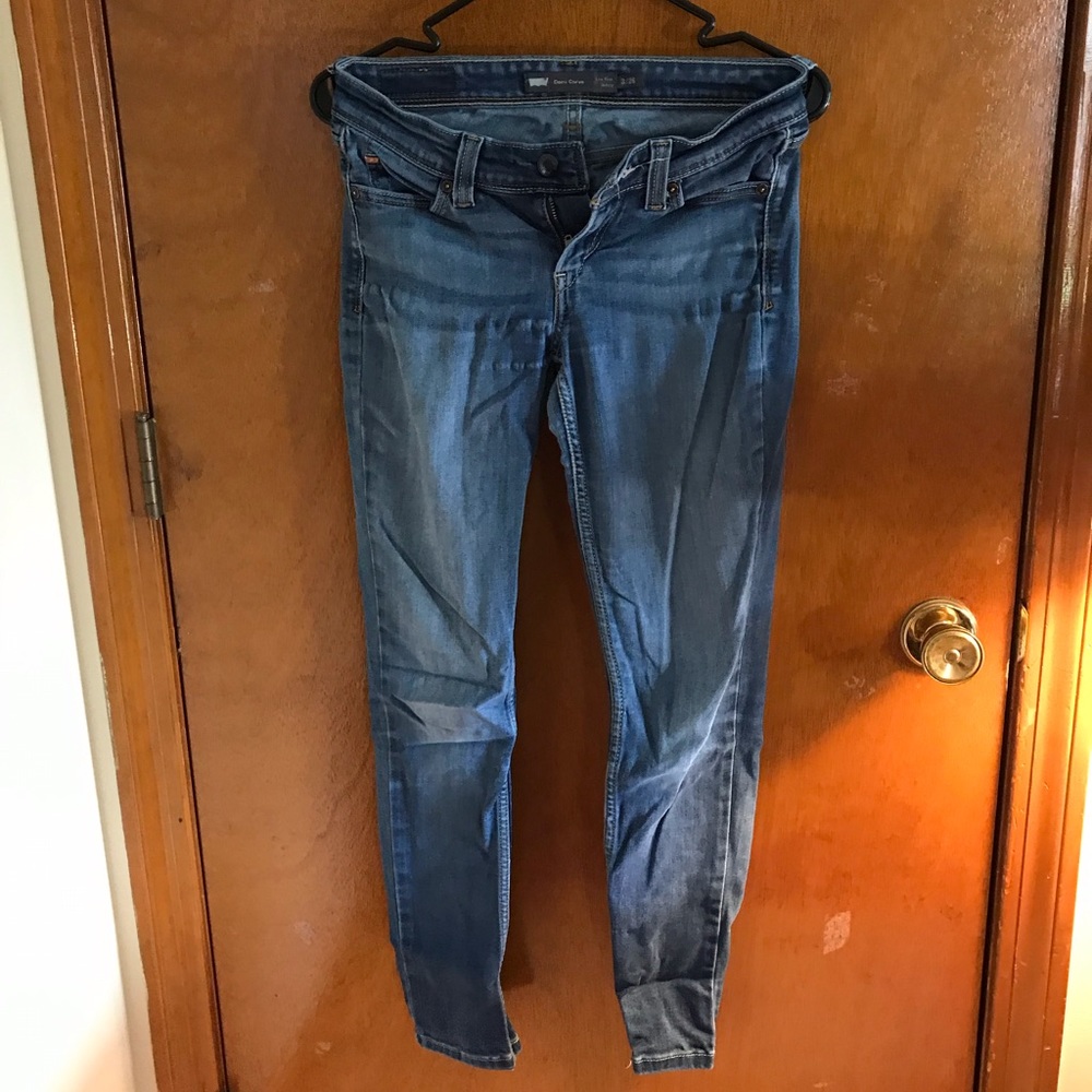 Levi jeans